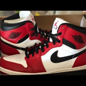 Retro Air Jordan 1’s OG (2009 release)
